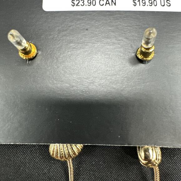 Torrid Linear Earrings Gold Tone Beaded Scalloped Sea Shells Tropical Dangle New - Picture 4 of 4